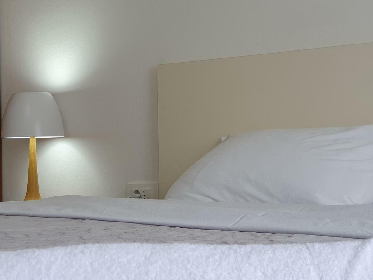 City Center Apartment Szkopje Kültér fotó