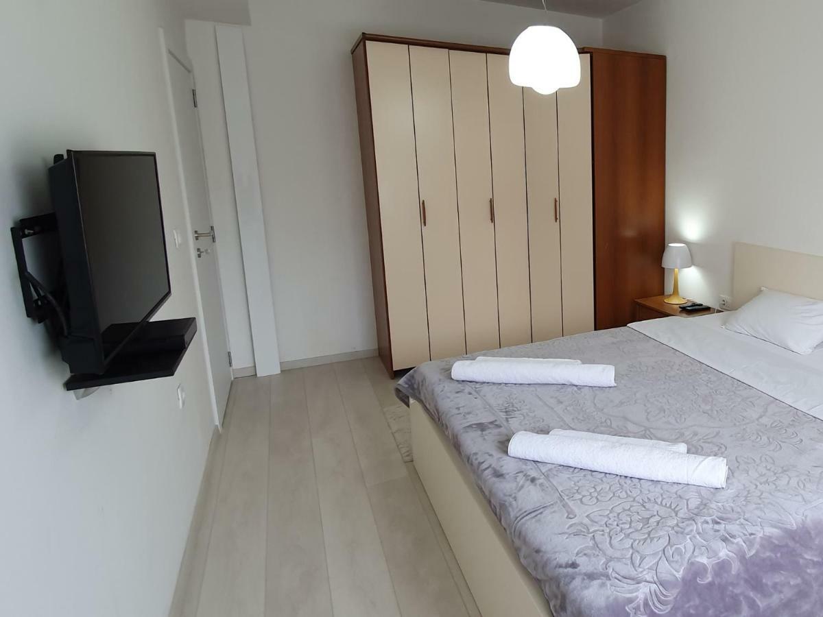 City Center Apartment Szkopje Kültér fotó